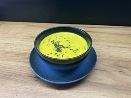 ZUPA CURRY Z KURCZAKIEM